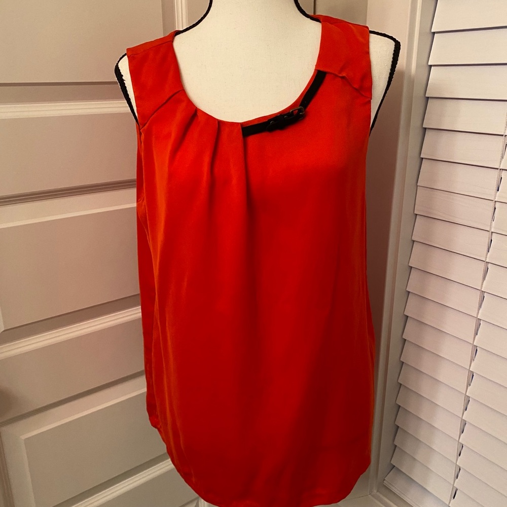 Worthington || Orange scoop neck, sleeveless blouse with black buckle accent